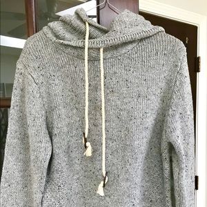 big grey sweater